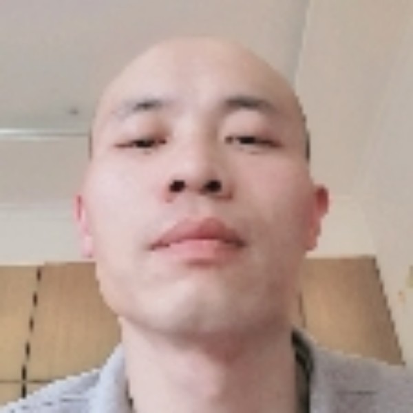 文静蹙眉矜柔的照片
