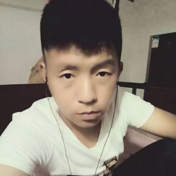 路人受伤的照片