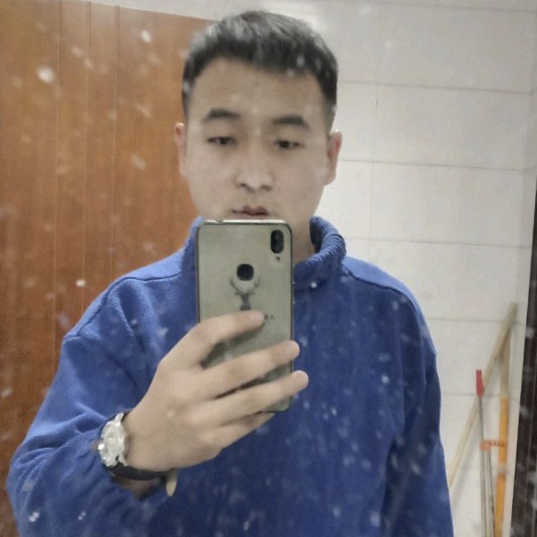 彼年闻流影的照片
