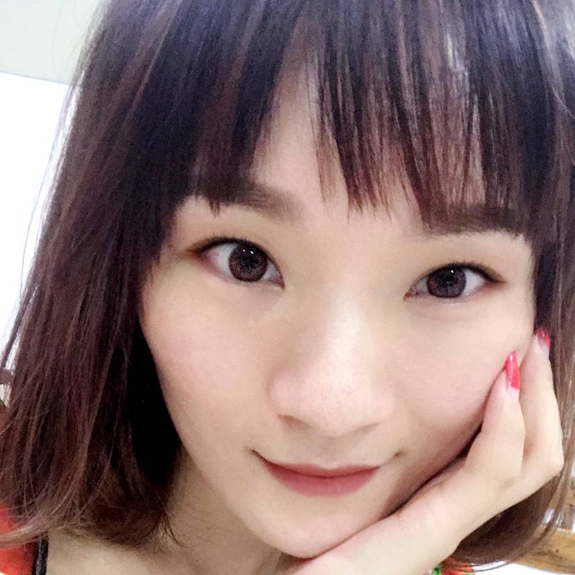 绿叶柳枝的照片
