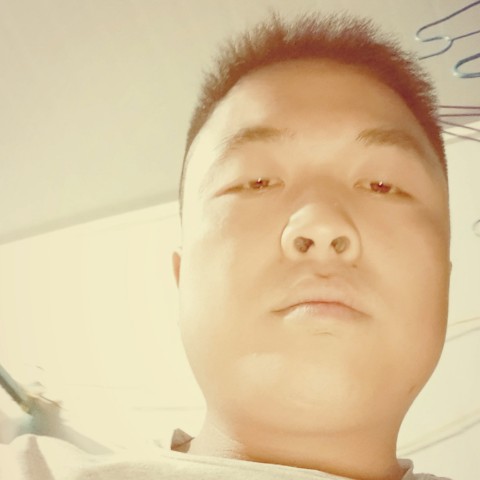 含糊深拥浅陌的照片