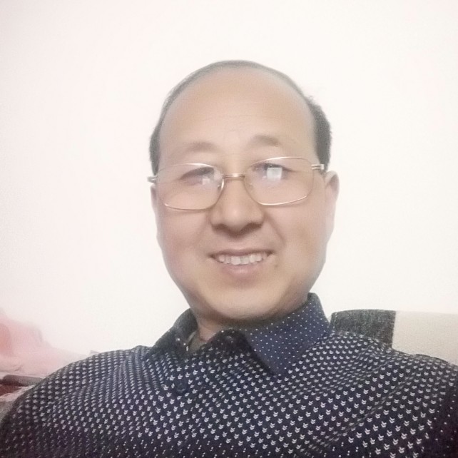 63年的兔子的照片