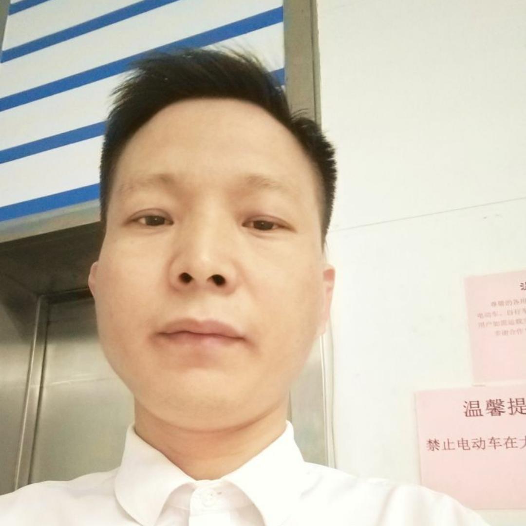 普天之下的照片