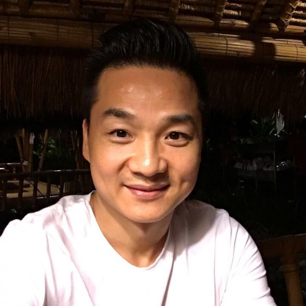 迷离邂逅的照片