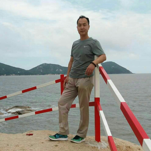美孚润滑油的照片