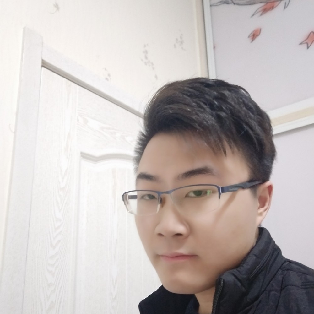 蓝天机智的照片