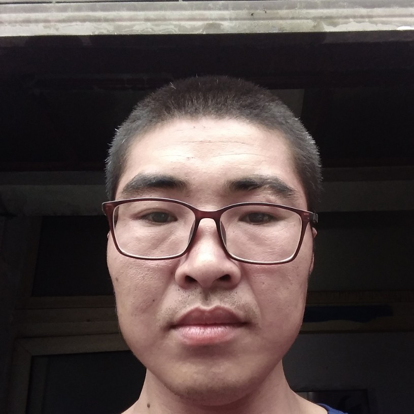 两点的太阳的照片