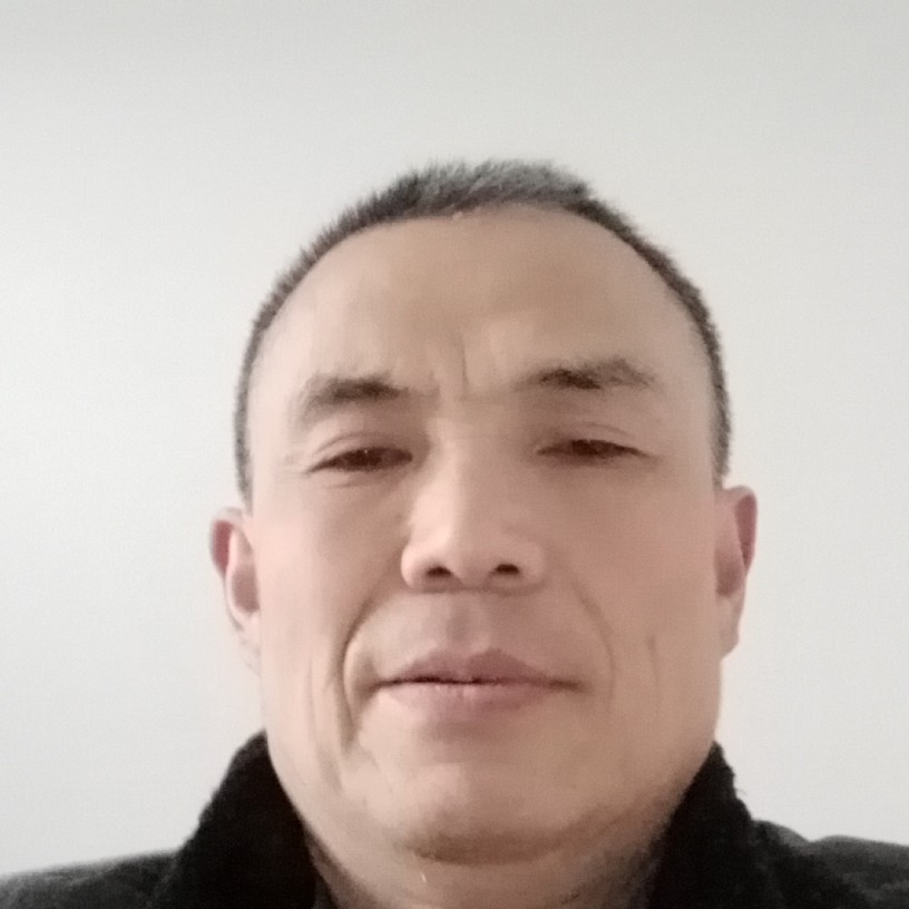 若溪向精明的照片