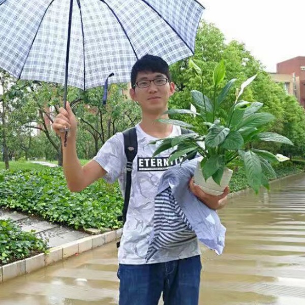 真淳方心劫的照片