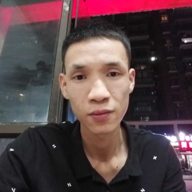 住在秋天的照片