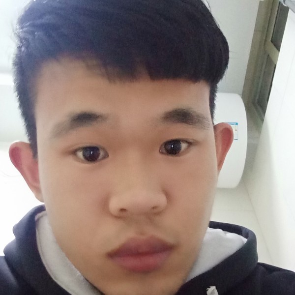 九六年的小哥哥的照片