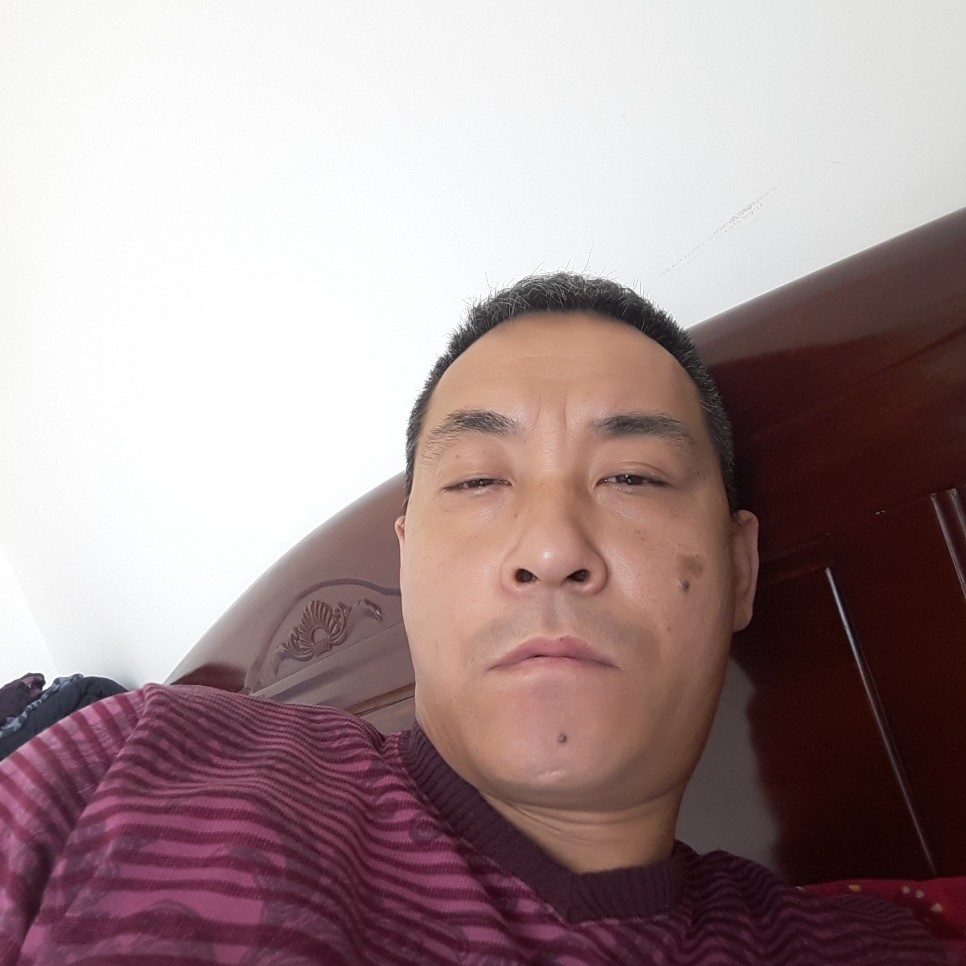 鸡相许有魅力的照片