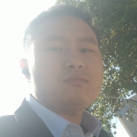 彩色的孤心的照片