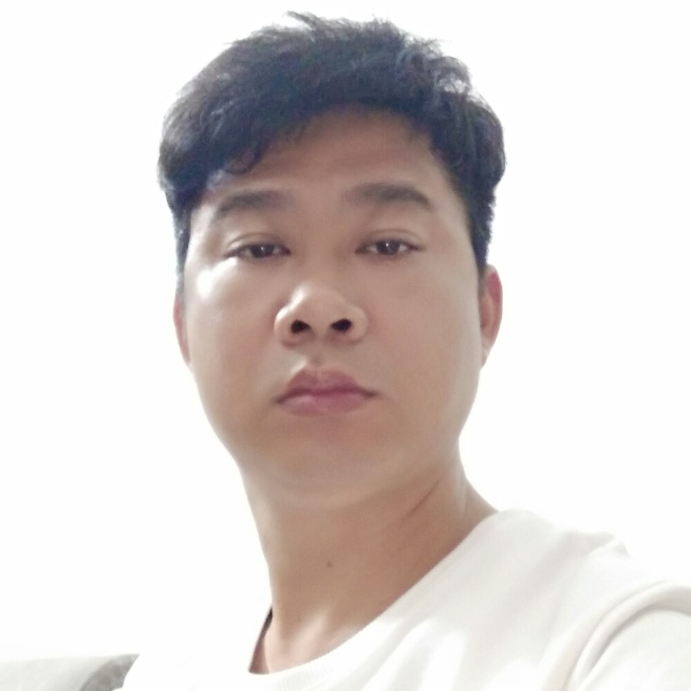 伶俐等待小土豆的照片