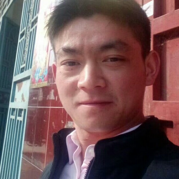 谦让碧影的照片