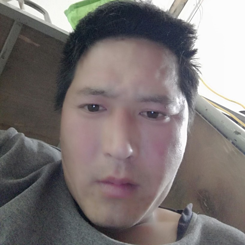 王巴看绿豆的照片