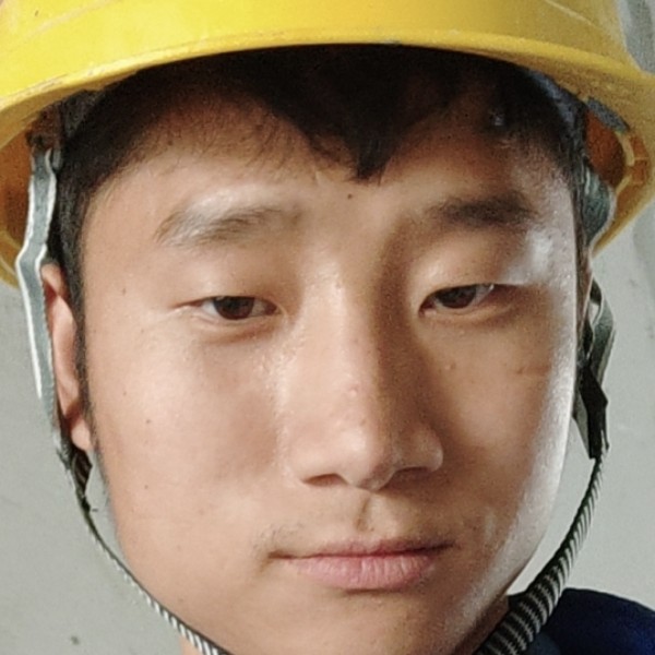 狂野挽手小白菜的照片