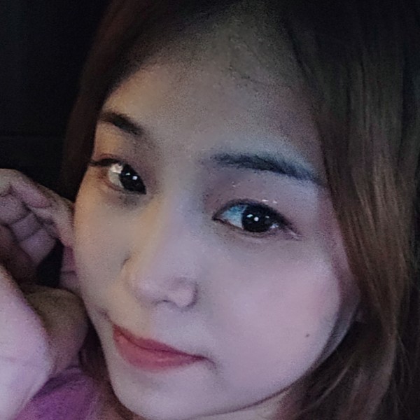绿草那清脆的照片
