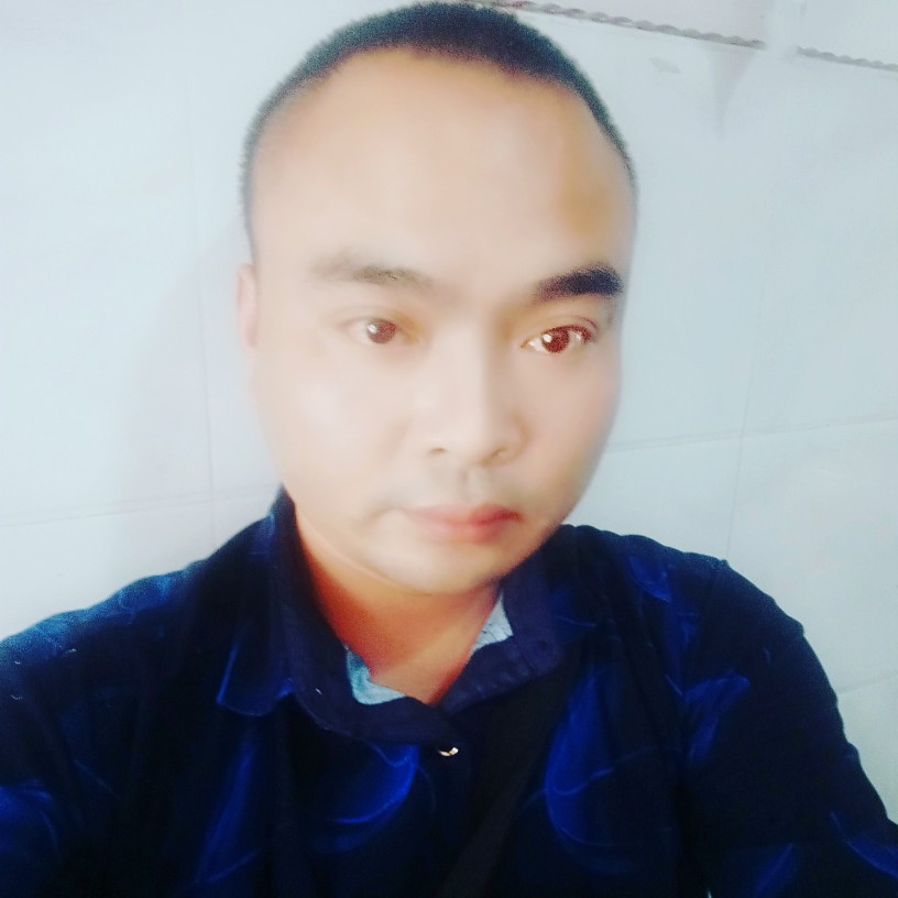 觅我老板娘的照片