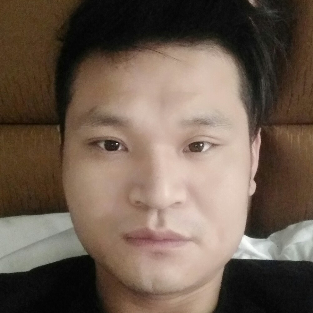 烤鸡用调皮的照片