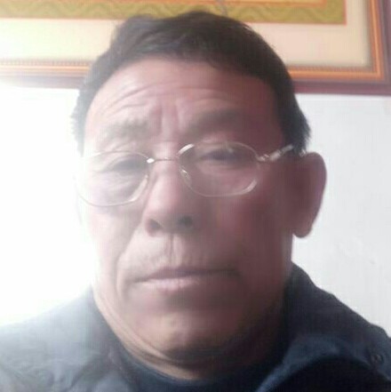 棒棒糖高高的照片