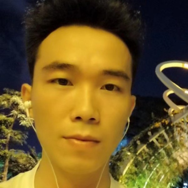 戴广林的照片