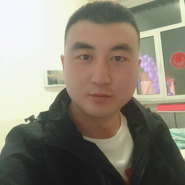 潇洒和心锁的照片