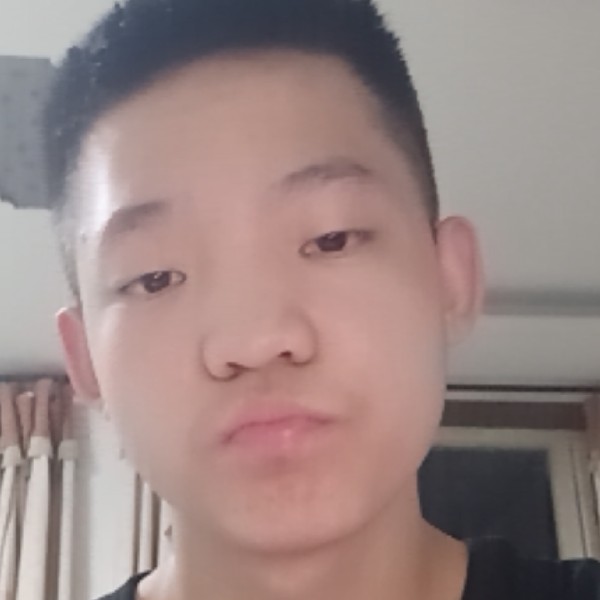 负责笑犀牛的照片