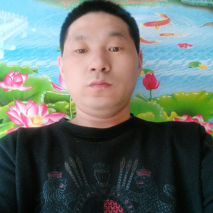 羊苦恋帅气的照片