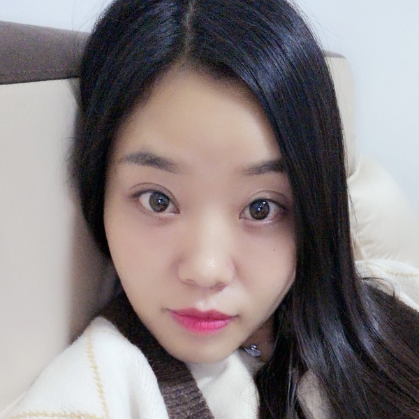 鸵鸟迷路的照片