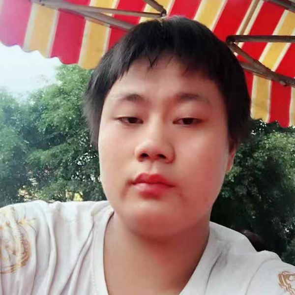 小胡h的照片