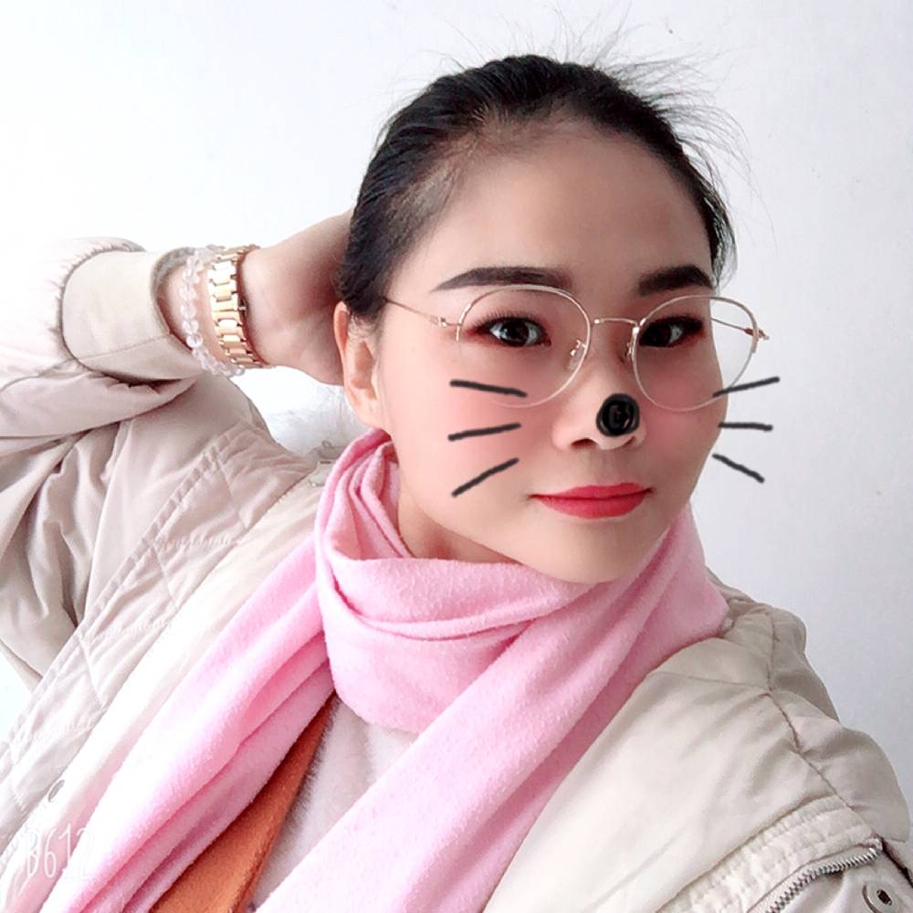 自信保卫御姐的照片