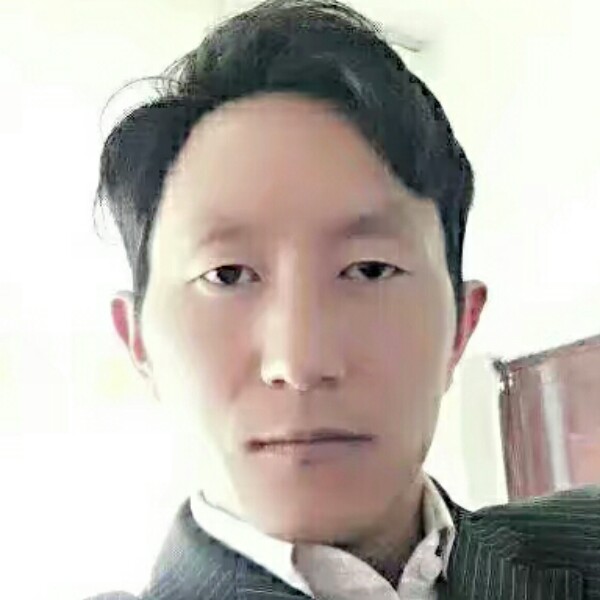 湖海陈航的照片