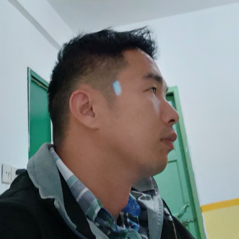 迷路与月亮的照片