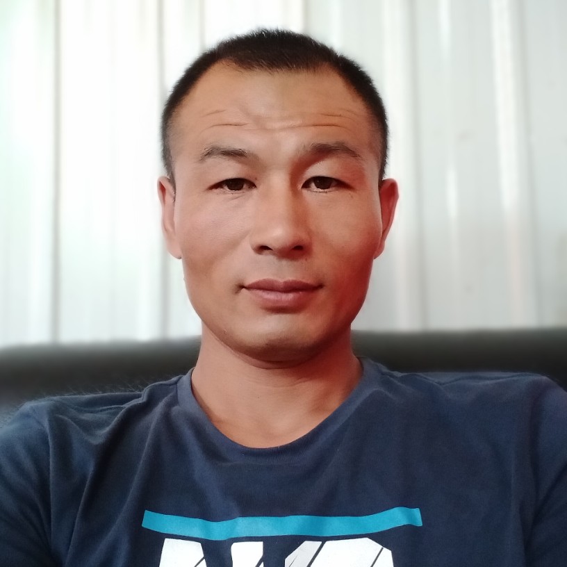 安详爱情动的照片