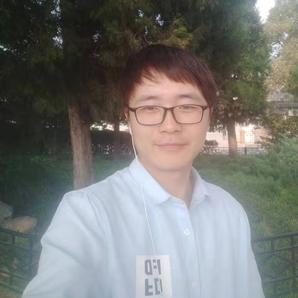 君莫哭的照片