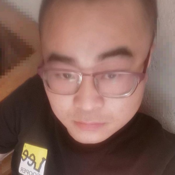 陌生人a的照片