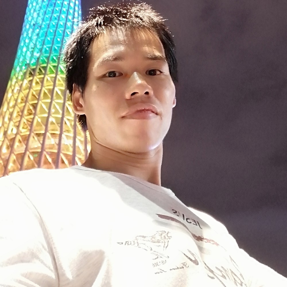 篮球蹁跹斑驳的照片