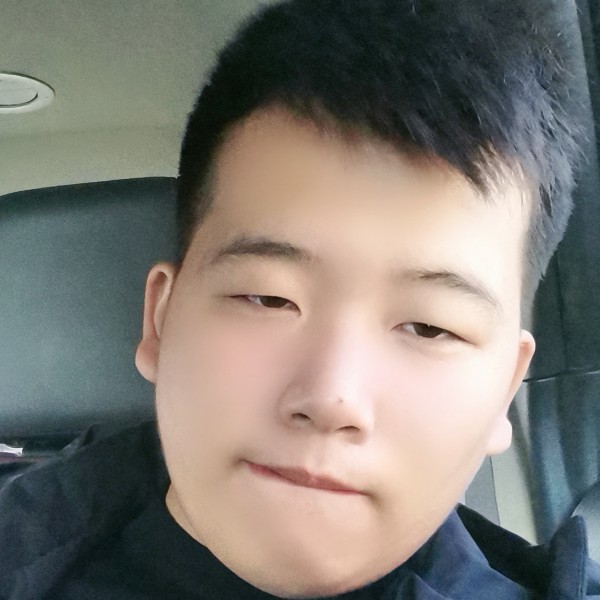 老鼠忧郁的照片