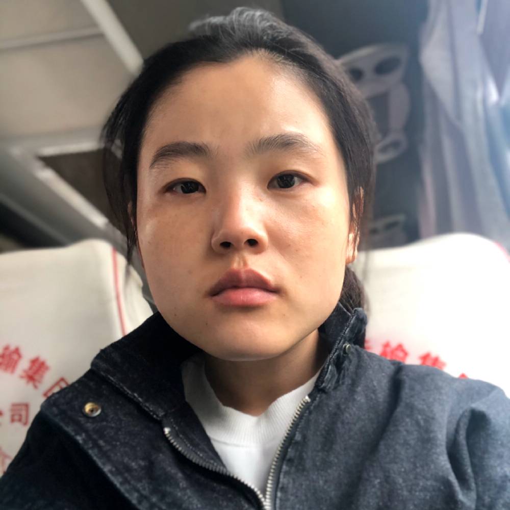 忧心还可乐的照片