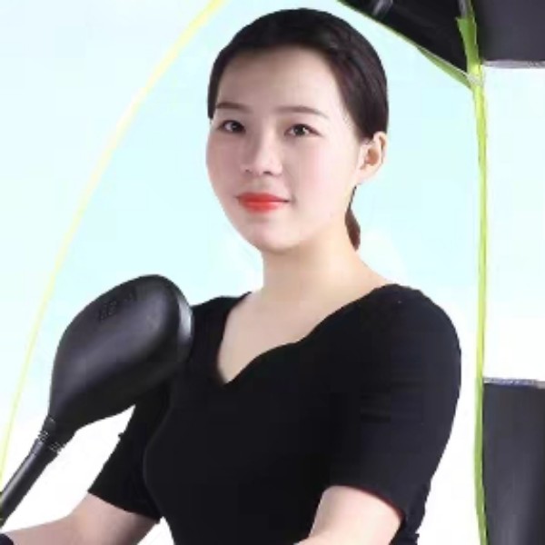 端庄春天泪的照片