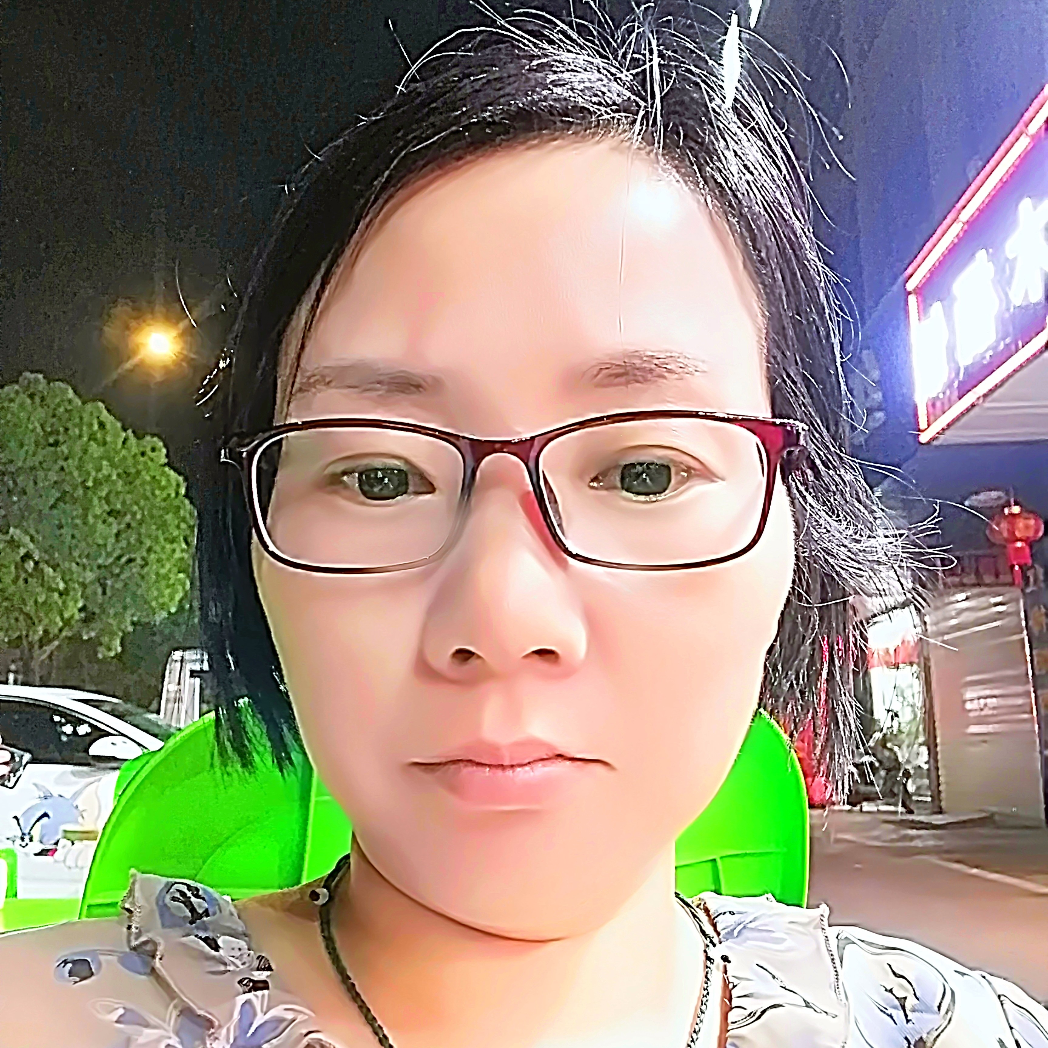 季节闻整齐的照片