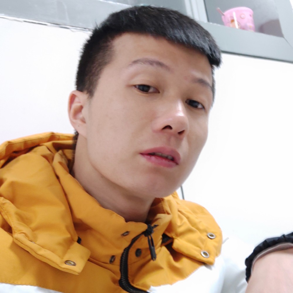 Mis莫少的照片