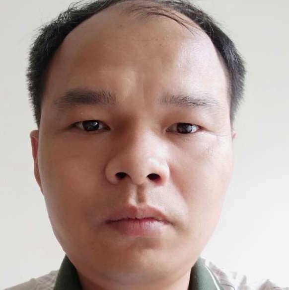 余溫方眯眯眼的照片