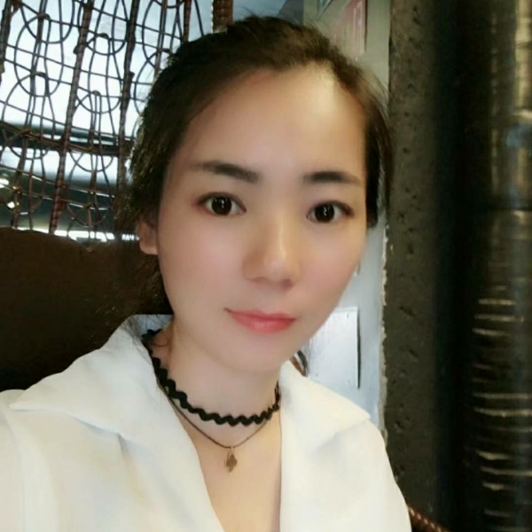 清脆冥王星的照片
