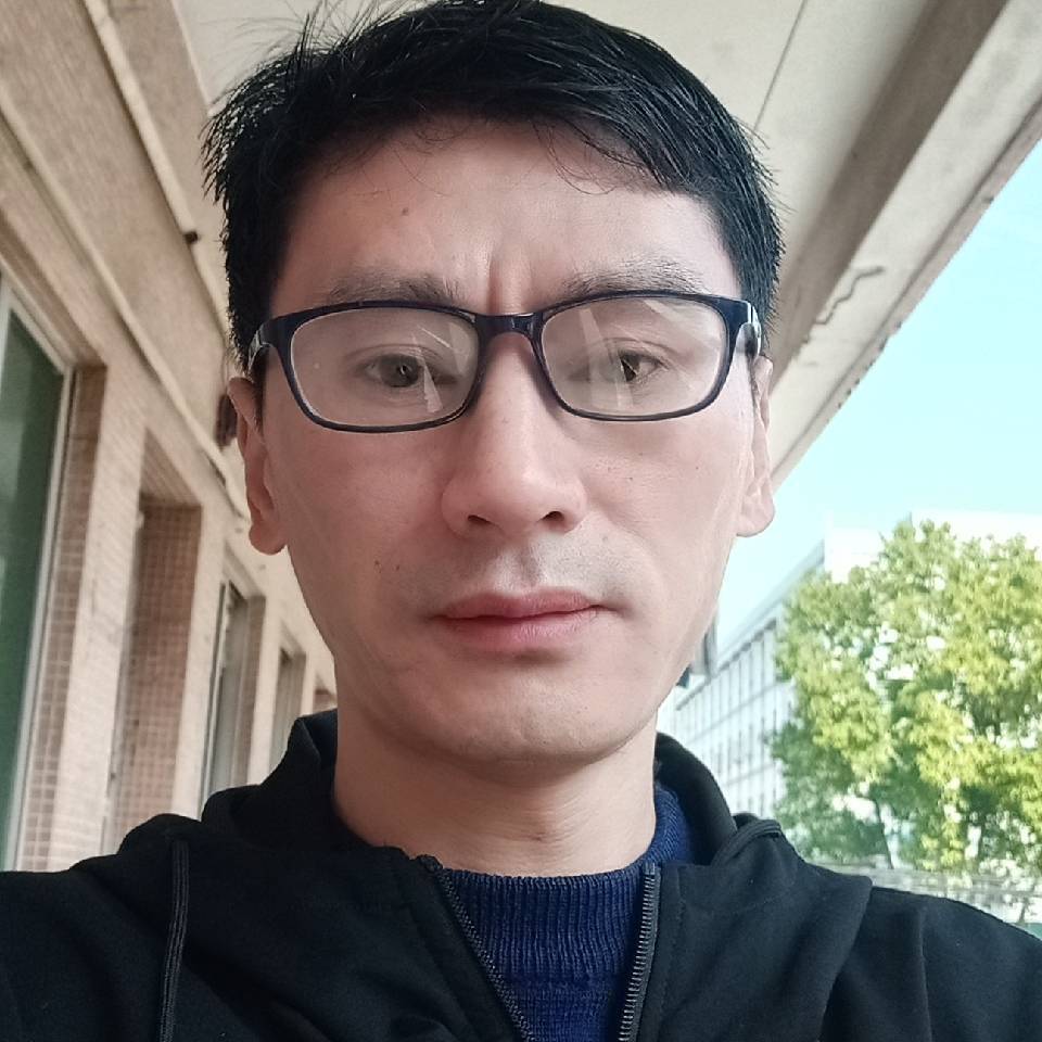 安详那康乃馨的照片