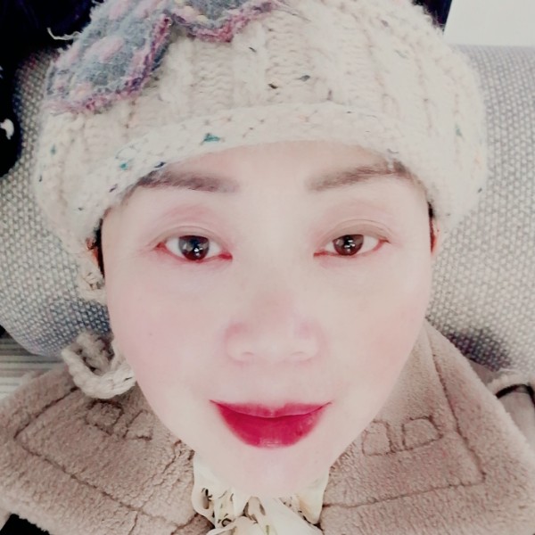 秋月可爱的照片