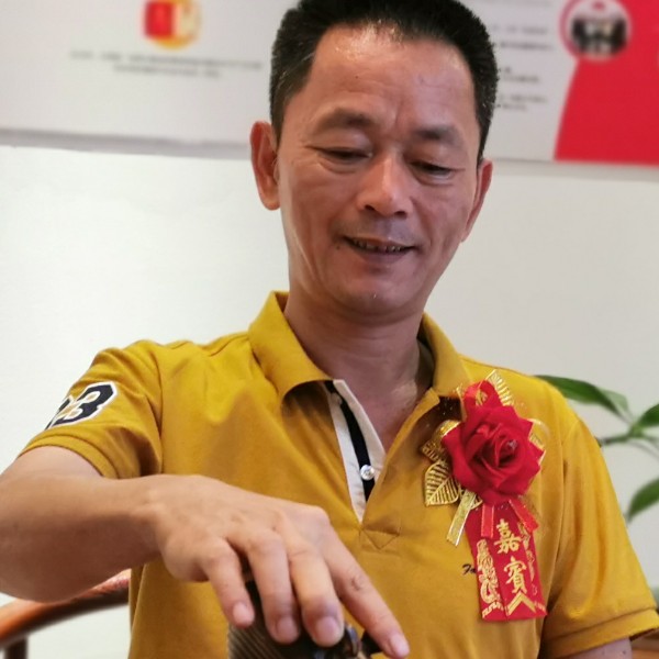 中医理疗师养生的照片