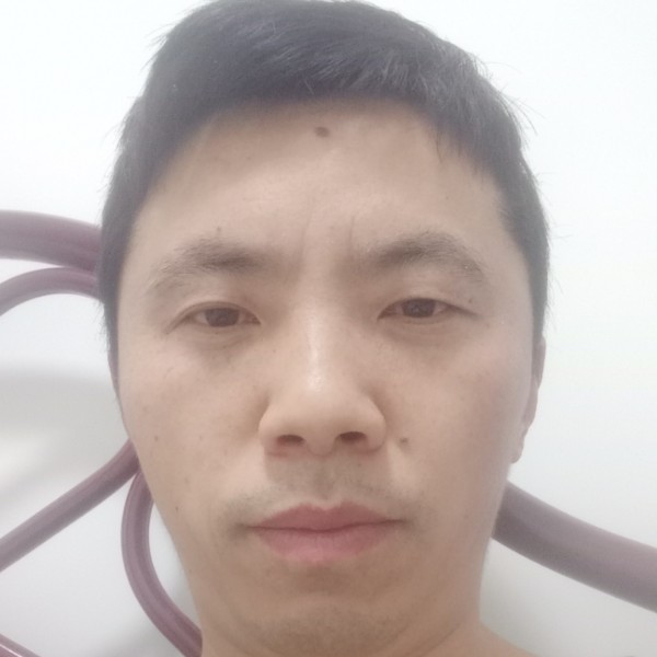 爱谁谁都不是的照片