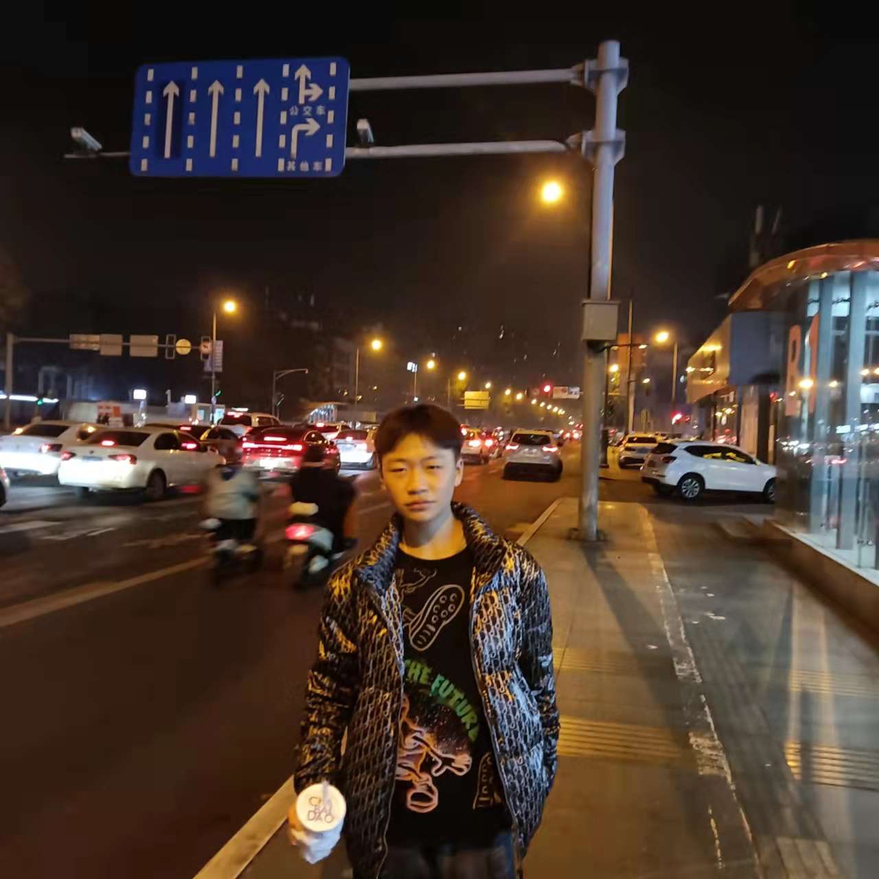 男主角.的照片